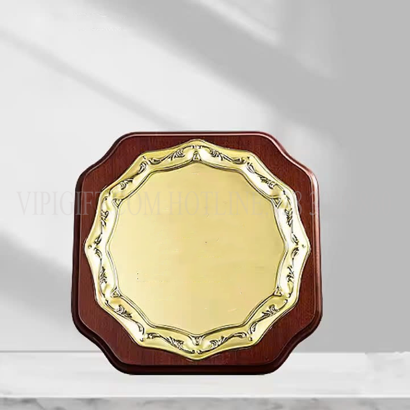 Bảng vinh danh